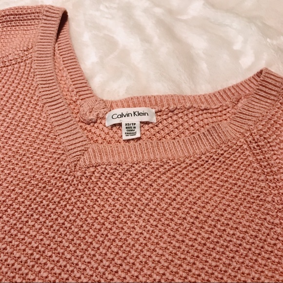 Calvin Klein V neck sweater XS - Picture 3 of 6
